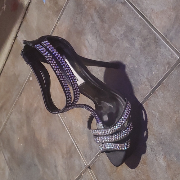 Steve Madden Heels - Picture 2 of 2
